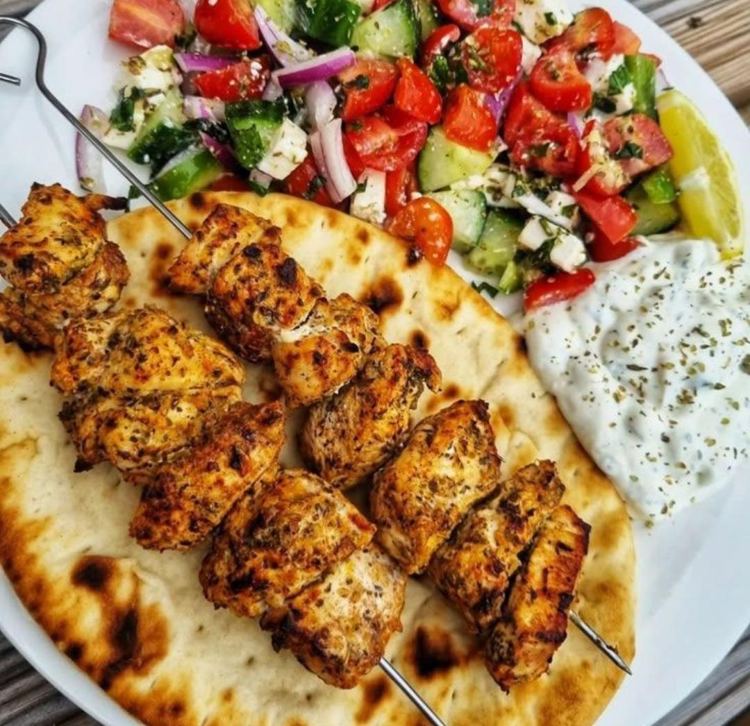 Çamlıca Etli Ekmek Izgara Salonu